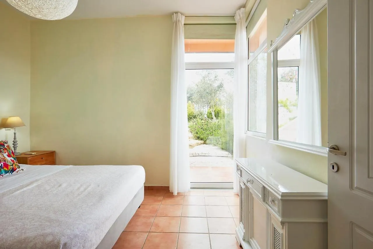Seafront Villa Longobardi Chania