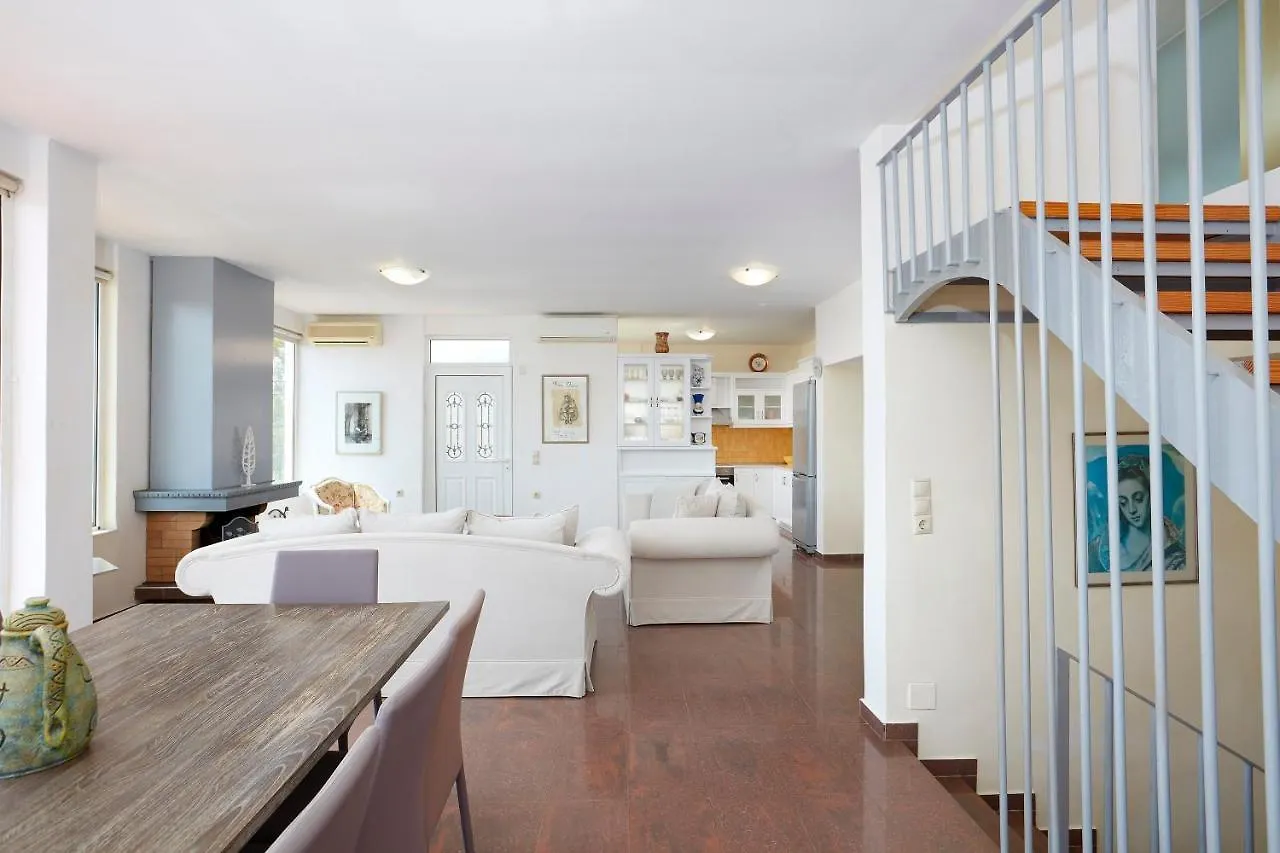 Seafront Villa Longobardi 하니아