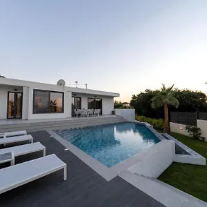  Villa Kyamon Estate Luxury